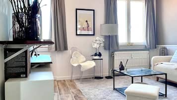 Apartment, City View | Bathroom | Toilet paper