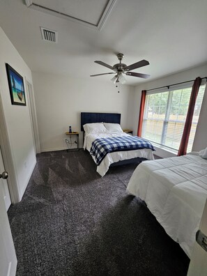 2 Schlafzimmer, Bügeleisen/Bügelbrett, kostenloses WLAN, Bettwäsche