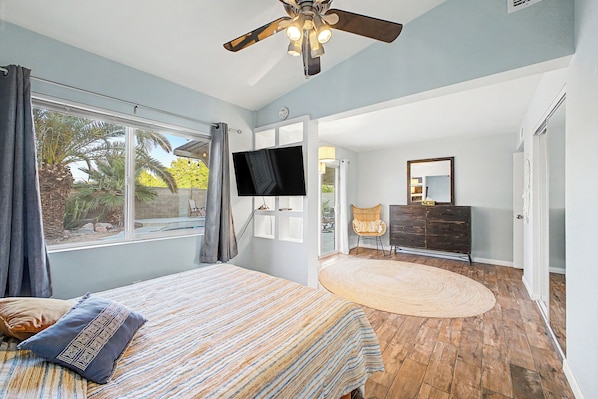 3 bedrooms, desk, iron/ironing board, travel crib - Charming 3-bedroom house with Pool, WiFi and AC in amazing Mesa (Mesa)