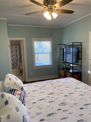 4 Schlafzimmer, Bügeleisen/Bügelbrett, Reisekinderbett, WLAN