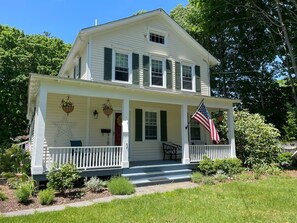 Exterior - Shoreline Oasis (Clinton)