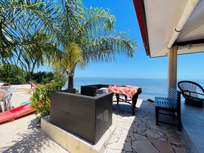 Terrace/patio - FARE HIRO BUNGALOW 1 SEASIDE (Moorea-Maiao)