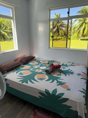 1 bedroom, WiFi, bed sheets - FARE HIRO BUNGALOW 1 SEASIDE (Moorea-Maiao)