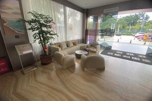 Unclassified image, 5 of 13, button - Antai International Hotel (Zhongkai Bus Terminal Store) (Huizhou)