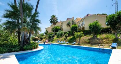 25 - Townhouse on the golf course of Miraflores