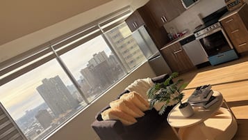 Fridge, microwave, oven, dishwasher