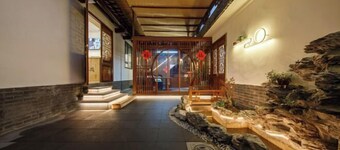 Yishe Inn (Yangzhou Slender West Lake Branch)