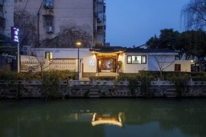 Unclassified image, 2 of 24, button - Yishe Inn (Yangzhou Slender West Lake Branch) (Yangzhou)