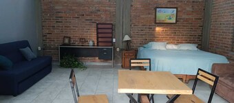 Apartment / loft with garden