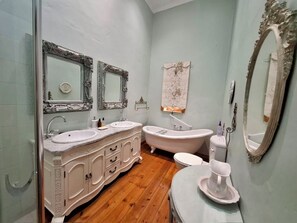 Bathroom - Sundays Karoo Guesthouse (Graaff-Reinet)