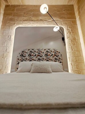1 chambre, fer et planche Ă repasser, Wi-Fi gratuit, draps fournis