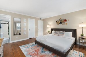 3 bedrooms, desk, iron/ironing board, free WiFi - Arcadia Retreat | Family Getaway w/ Pool, Hot Tub (Phoenix)