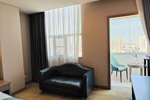 Room - Guomao Hotel (Yueyang)