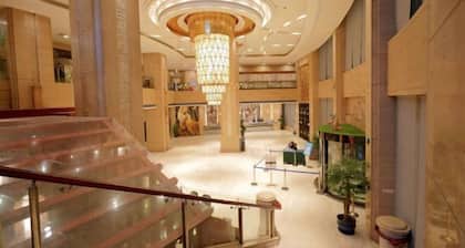 Guomao Hotel