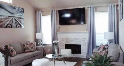 Luxury Stay - Near Houston Airport