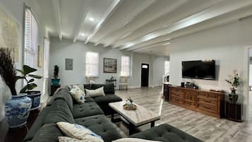Smart TV, DVD player, books