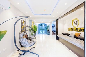 Interior - Luxurious 6-bedroom villa with  pool, bar, fire pit in gorgeous St. James Parish (St. James Parish)