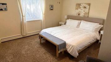 3 bedrooms, iron/ironing board, WiFi, bed sheets