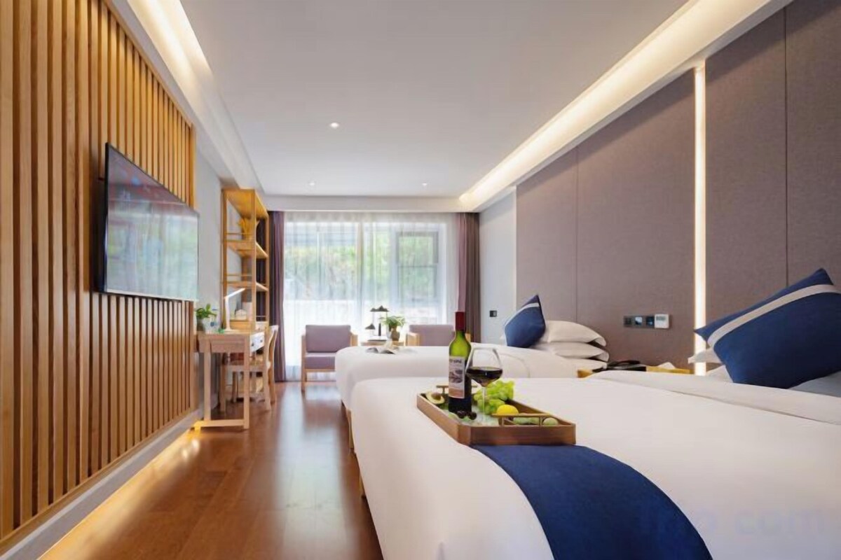 Qishan2-bed Room