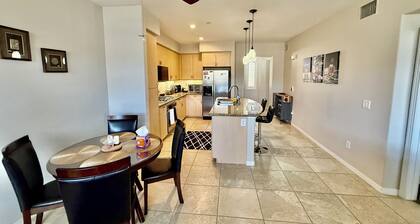 Cozy Private Room w/ En-Suite Bath - Resort Condo