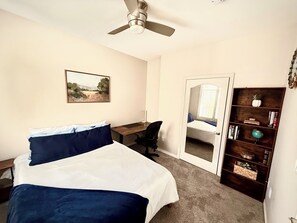 1 chambre, bureau, Wi-Fi gratuit, draps fournis