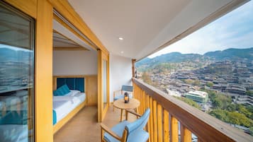 Economy Twin kamer, uitzicht op bergen | Verduisterende gordijnen, gratis wifi, beddengoed