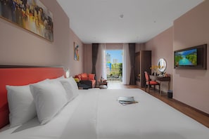 Junior Studio Suite, 1 King Bed, Non Smoking, City View | Premium bedding, in-room safe, desk, laptop workspace - Salute Saigon Hotel and Spa (Ho Chi Minh City)