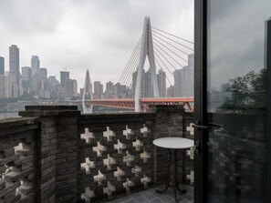 Doppia Elite, vista città | Terrazza/patio
