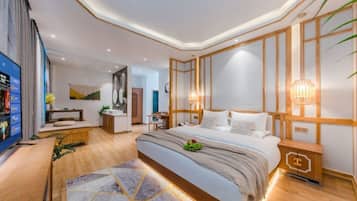 Suite Mewah, pemandangan kota | 2 kamar tidur, brankas, meja kerja, dan tirai kedap cahaya