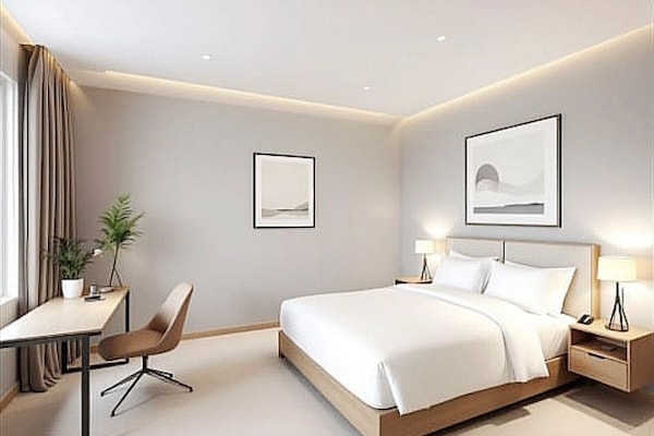 Superior Double Room, City View | Living area