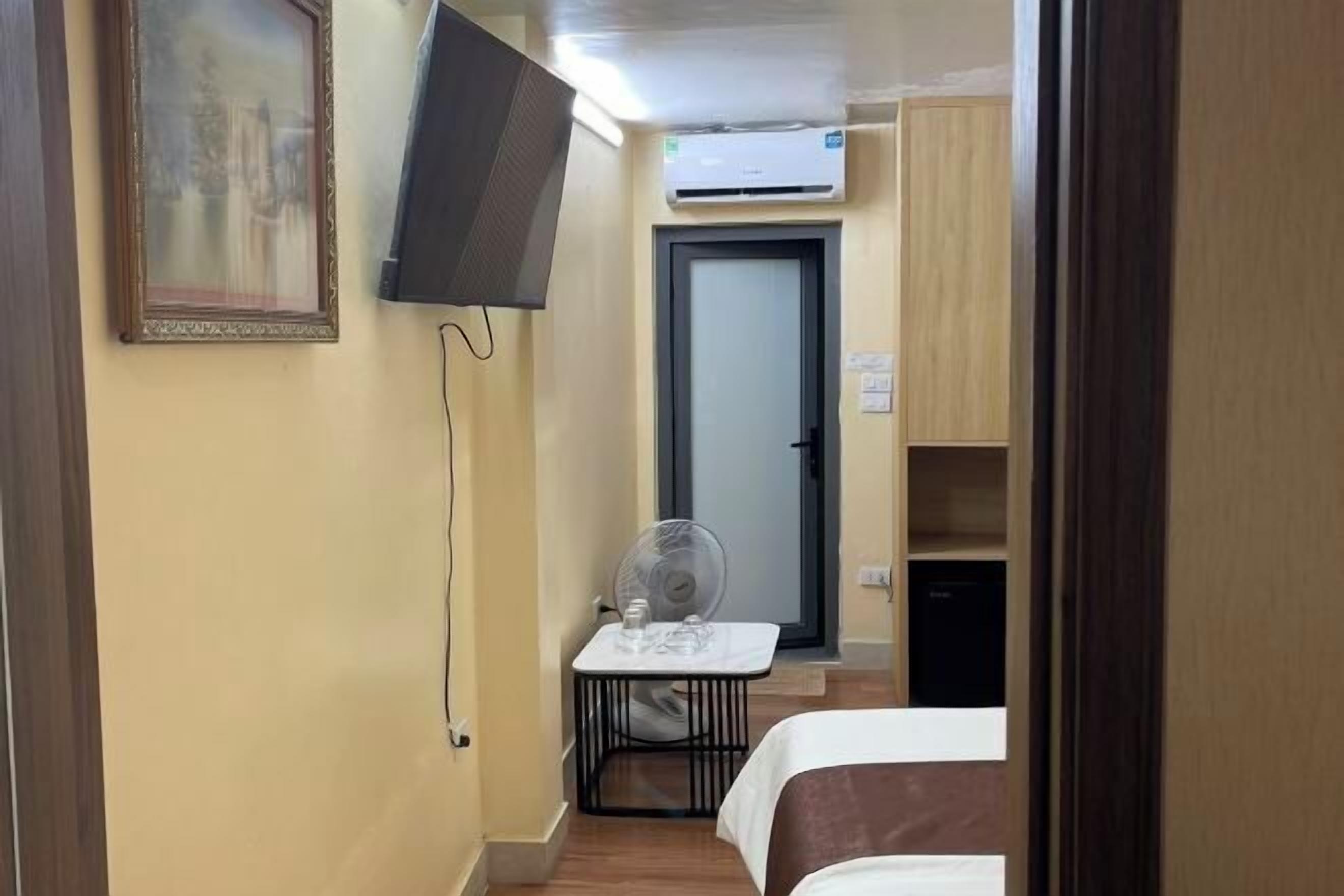 Desk, laptop workspace, blackout curtains, soundproofing