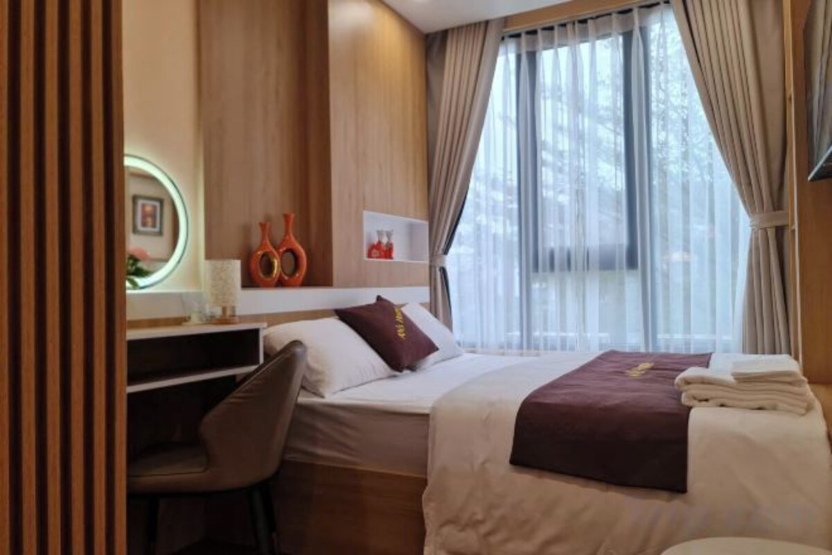 City View Room – Private Bathroom