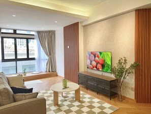 TV, books