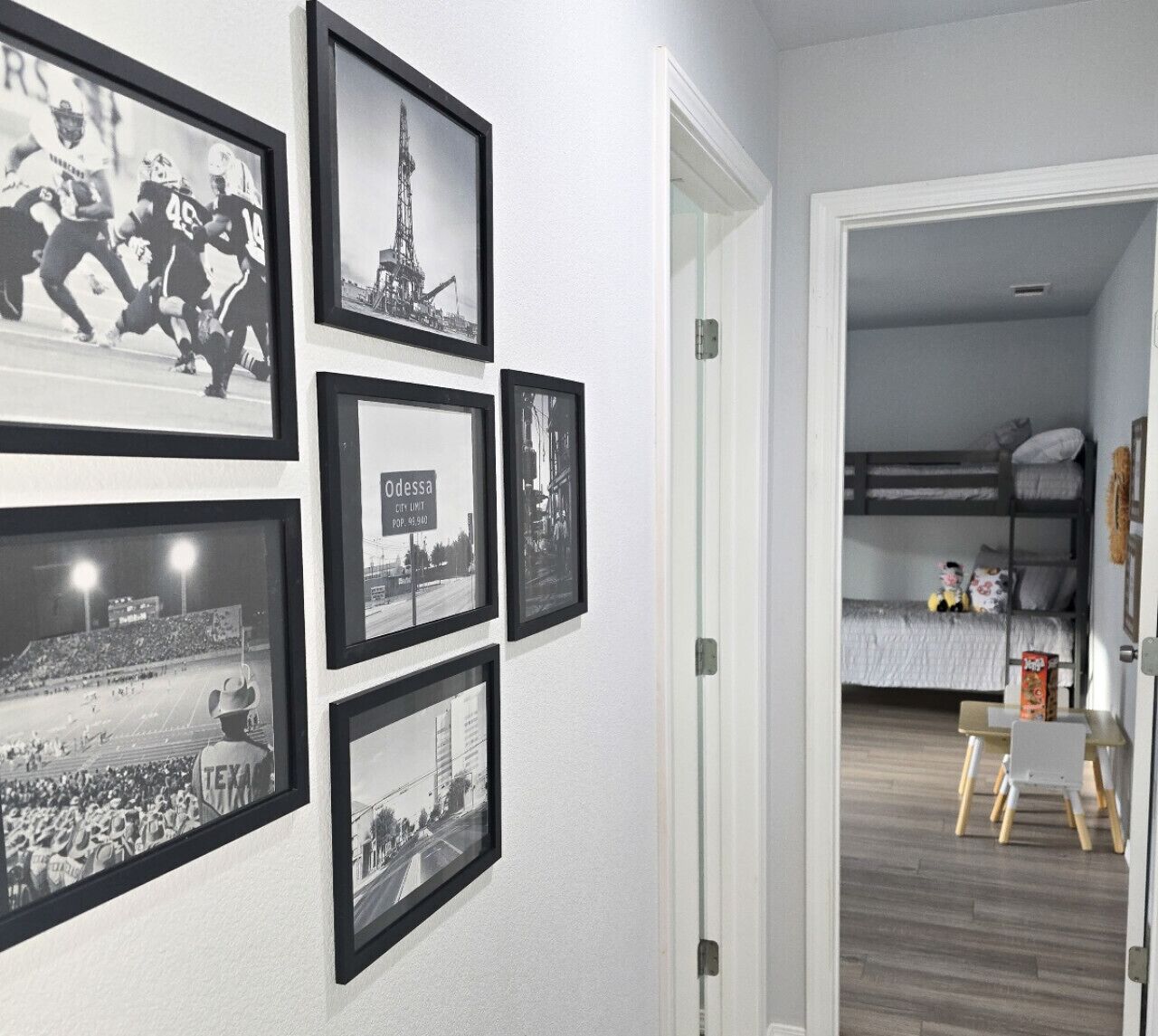 3 bedrooms, desk, iron/ironing board, travel crib