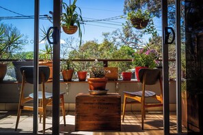 Interior - Bright open plan designer home in Annandale - close to Sydney CBD and much more. (Annandale)