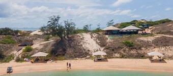 Bremer Island Banubanu Beach Retreat