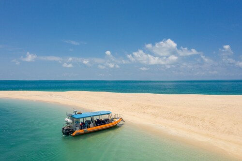 Bremer Island Banubanu Beach Retreat