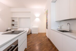 Fridge, oven, stovetop, dishwasher - Modern studio Famagosta A - Mirable PM (Milano)