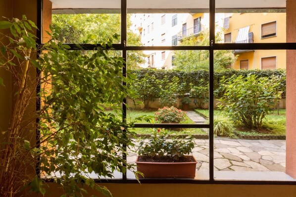 Interior - Ampio Trilocale in zona Solari - Mirable PM (Milano)