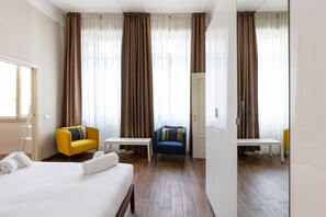 1 slaapkamer, een strijkplank/strijkijzer, wifi, beddengoed