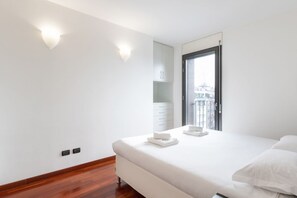 2 chambres, fer et planche à repasser, Wi-Fi, literie fournie