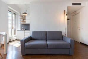 TV - Spacious studio Dateo - Mirable PM (Milano)