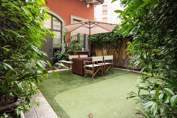 Outdoor dining - Splendid loft one bedroom Fiera area - Mirable PM (Milano)