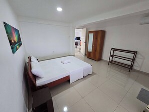 Room, 1 Bedroom, Accessible, Smoking | 1 bedroom - Room-kandy Panoramic MPM Deluxe Balcony (Kandy)