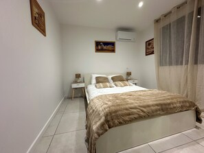 3 多间卧室、熨斗/熨衣板、WiFi、床单