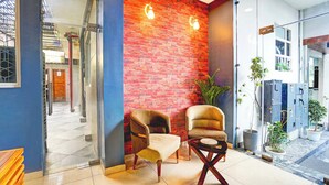 Kamar Double Deluks, pemandangan kota | Makan di kamar