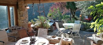 ITIVAL appartement, avec partage de jardin, maison de jardin, terrasse avec BBQ,