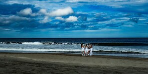 Sun-loungers - Drive in Ichinomiya (Ichinomiya)