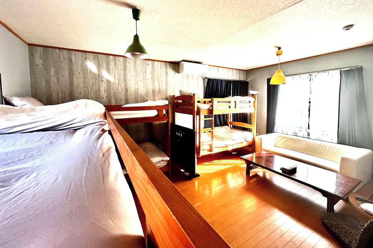 Room, Lanai, Park View | 1 bedroom, laptop workspace