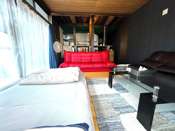 Familjelägenhet - utsikt mot parken | Arbetsyta för laptop